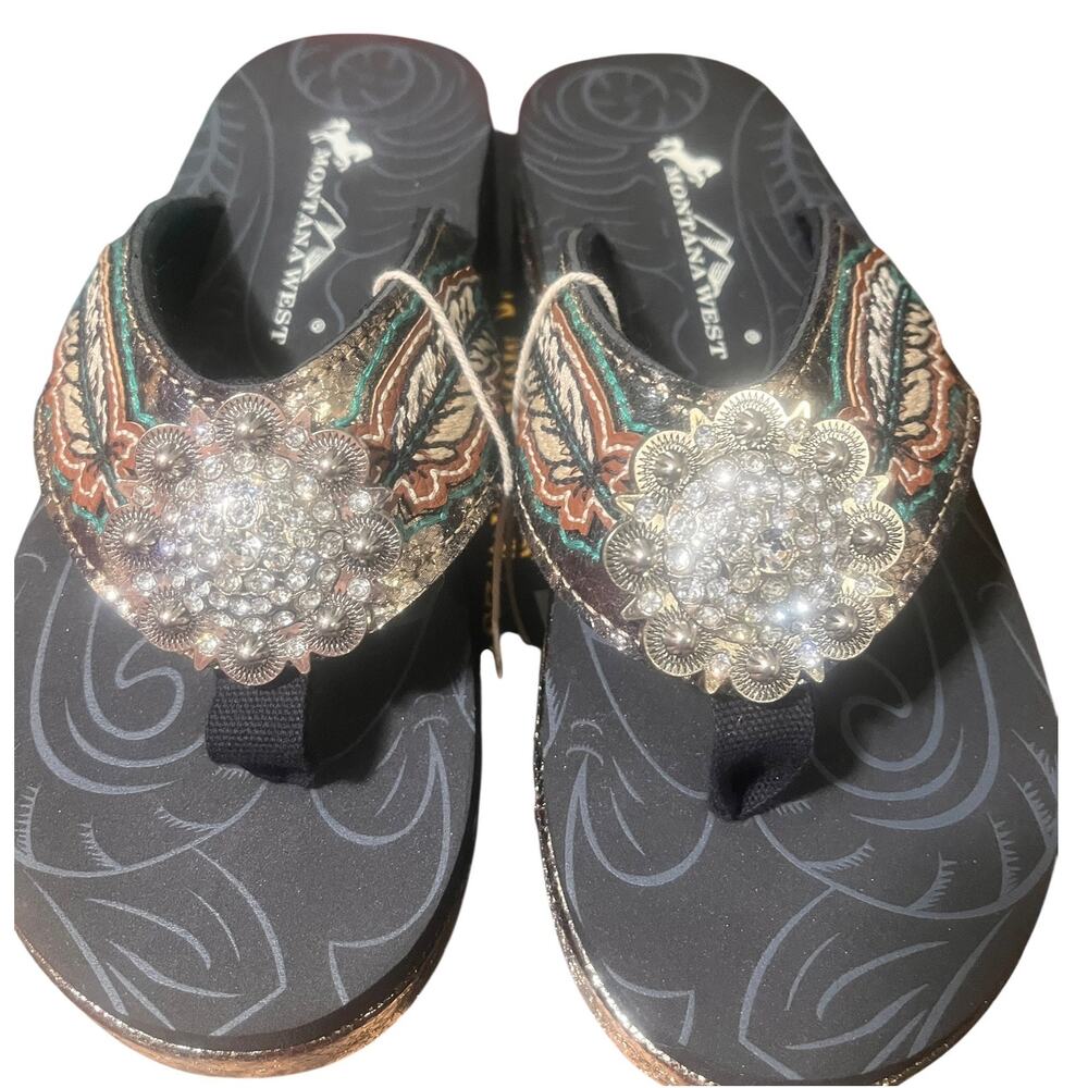 Mountain West Embellished Western Size 7 Feathers Silver & Turquoise